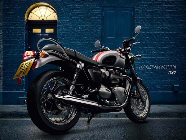 Bajaj-Triumph Joint Venture: बजाज और ट्रायम्फ की जॉइंट वेंचर वाली बाइक की लॉन्च टली, जानें