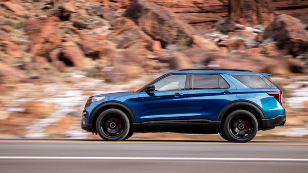 New Ford SUV Revealed: फोर्ड की महिंद्रा एक्सयूवी500 आधारित एसयूवी की जानकारी आई सामने, जानें