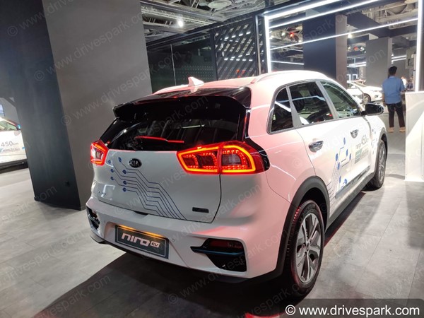 India Deserves These 5 Kia Cars: किया की ये 5 कारें भारत में भी होनी चाहिए लॉन्च, जानें कौन सी हैं कारें