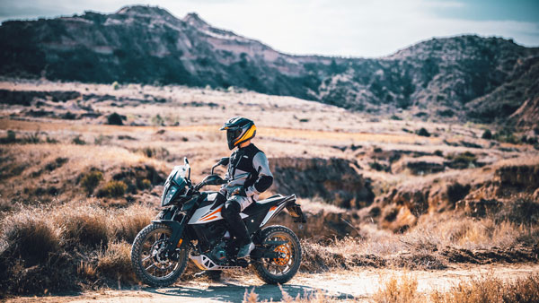 KTM 390 Adventure Gets Spoke Wheels: केटीएम 390 एडवेंचर में मिलेंगे स्पोक व्हील, होगी एडवेंचर रेडी