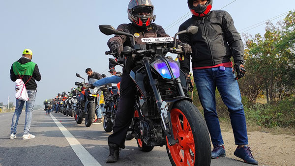 KTM Conducts Pro-Getaway Rides: केटीएम ने प्रो-गेटअवे राइड का किया आयोजन, जानें