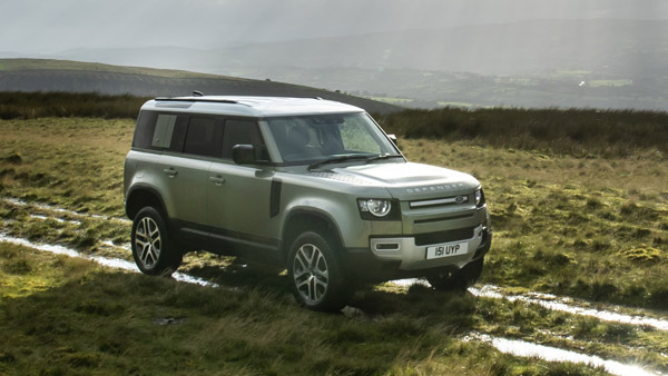 Land Rover Defender Hybrid: लैंड रोवर डिफेंडर हाइब्रिड की बुकिंग हुई शुरू, जानें क्या हैं फीचर्स