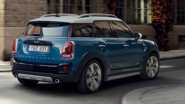 युवराज सिंह ने खरीदी 42 लाख की नई कार, सोशल मीडिया पर जाहिर की खुशी