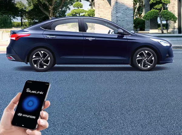 Connected Tech In New Cars: 2020 ऑटो स्टोरीज: नई कारों में कनेक्टेड तकनीक, फायदे व नुकसान