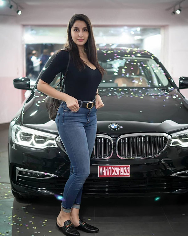 Actress Nora Fatehi Buys BMW 5 Series: एक्ट्रेस नोरा फतेही ने इस क्रिसमस खरीदी बीएमडब्ल्यू 5 सीरिज, कीमत 60.90 लाख रुपये