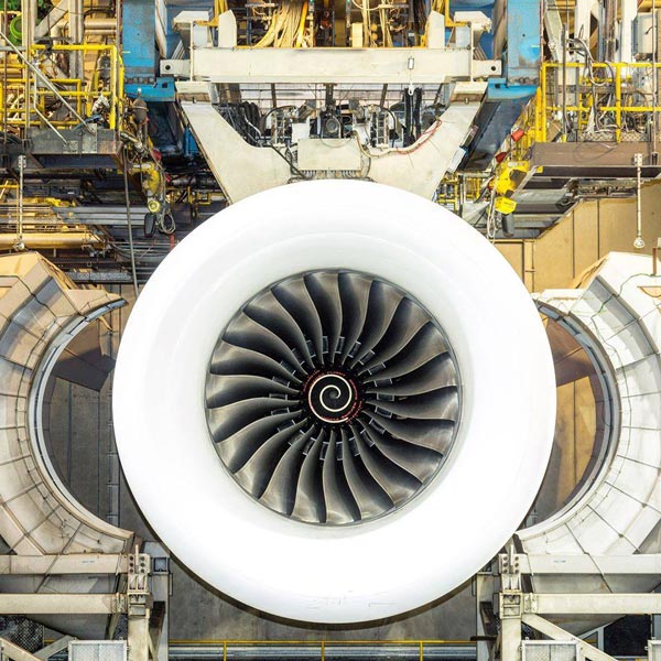 Rolls-Royce & Infosys Strategic Partnership: रोल्स-रॉयस व इंफोसिस एयरोस्पेस इंजीनियरिंग पर करेंगी काम