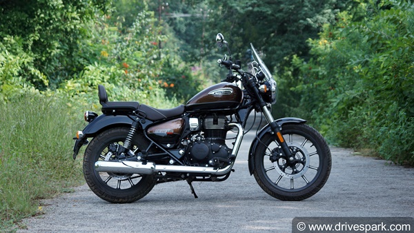 Royal Enfield Meteor 350 Sales: रॉयल एनफील्ड मिटिओर 350 की पहले महीने बिकी 7031 यूनिट, मिला यह स्थान