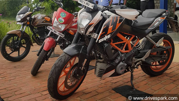 Second Hand Bike Purchasing Tips: सेकेंड हैंड बाइक खरीदने जा रहे हैं तो याद रखें ये जरूरी टिप्स