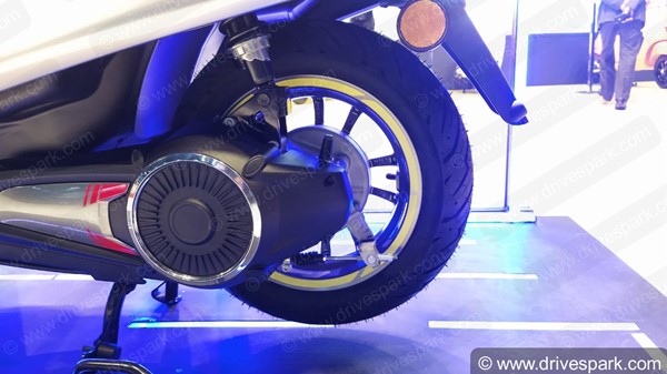 Vespa Elettrica Based Electric Scooter: वेस्पा ला रही इलेट्रिका आधारित नई इलेक्ट्रिक स्कूटर, जानें