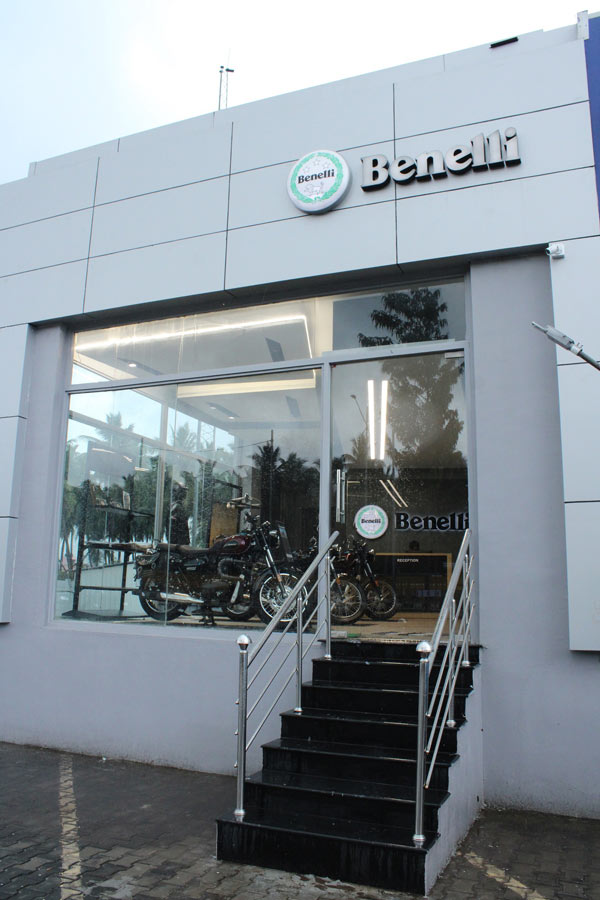 Benelli New Dealership Open: बेनेली अब दक्षिण भारत में भी बना रही पकड़, वेल्लोर में खोली 38वीं डीलरशिप