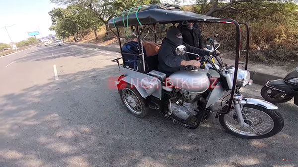 RE Classic 350 Modification: तीन पहियों वाली राॅयल एनफील्ड बन रही है आकर्शन का केन्द्र, जानें क्यों