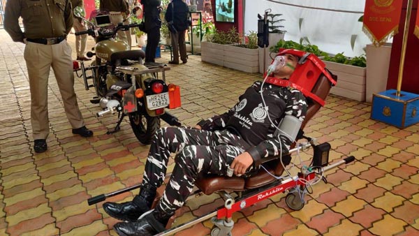 ‘Rakshita’ Bike Ambulance: डीआरडीओ के सहयोग से सीआरपीएफ ने लाॅन्च की 'रक्षिता' बाइक एम्बुलेंस