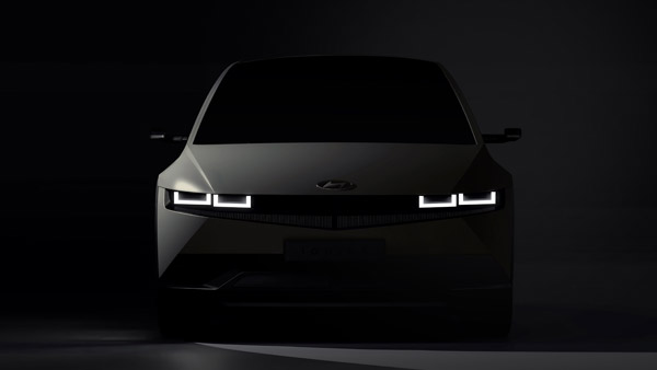 Hyundai Ioniq 5 Teaser Out: हुंडई ने आयोनिक 5 इलेक्ट्रिक कार का टीजर किया जारी, जल्द होगी लाॅन्च Hyundai Ioniq 5 Teaser Out: हुंडई ने आयोनिक 5 इलेक्ट्रिक कार का टीजर किया जारी, जल्द होगी लाॅन्च