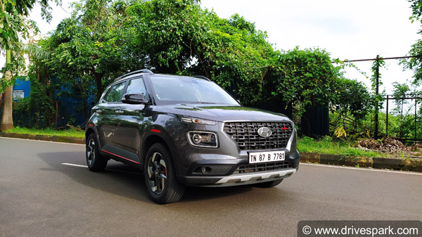 New Car Waiting Period: नई कार खरीदने की सोच रहे तो करना पड़ सकता है 10 महीने तक का इंतजार, जानें