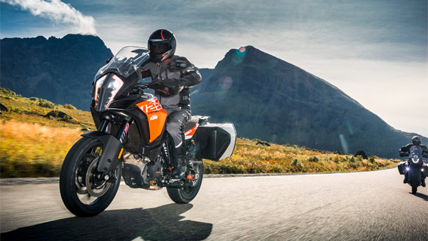 KTM Teases New Bike: केटीएम ला रही है नई बाइक, जारी किया टीजर वीडियो