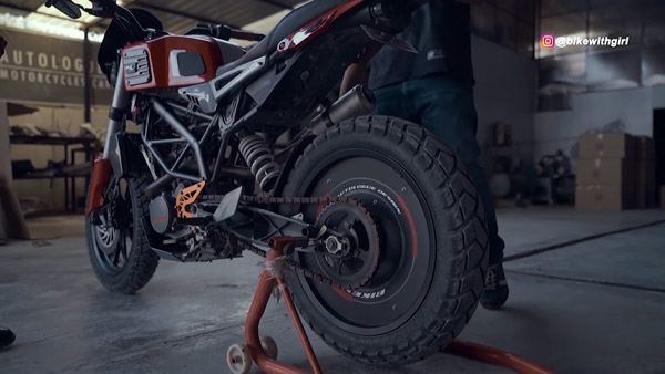 KTM 200 Duke Modification: केटीएम 200 ड्यूक को 3डी प्रिंटेड पार्ट्स का इस्तेमाल कर किया मोडिफाई