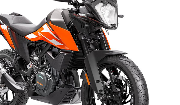 Top Budget Adventure Bikes Of 2020: बीते साल लाॅन्च हुईं ये किफायती एडवेंचर बाइक्स, जानें