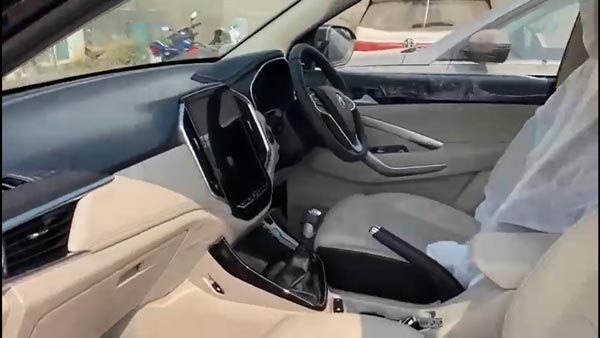 MG Hector Plus 7-Seater: एमजी हेक्टर प्लस 7-सीटर डीलरशिप पर आई नजर, यह हुआ खुलासा