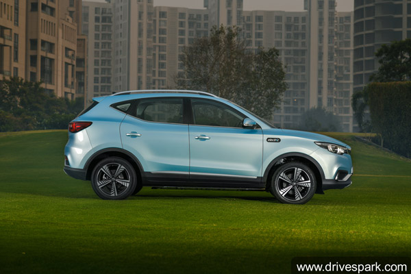 MG ZS EV Subscription Plan: एमजी जेडएस ईवी अब सब्सक्रिप्शन प्लान के तहत भी उपलब्ध, जानें