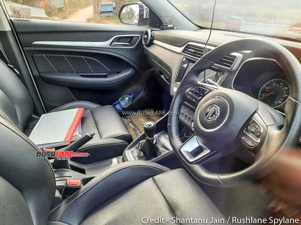 MG ZS Petrol Spied: एमजी जेडएस पेट्रोल टेस्टिंग करते आई नजर, इंटीरियर का हुआ खुलासा