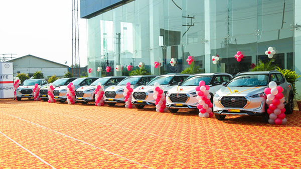 Nissan Magnite 36 Units Delivered: निसान के इस डीलरशिप ने एक दिन में 36 मैग्नाईट की डिलीवरी की, देखें तस्वीरें