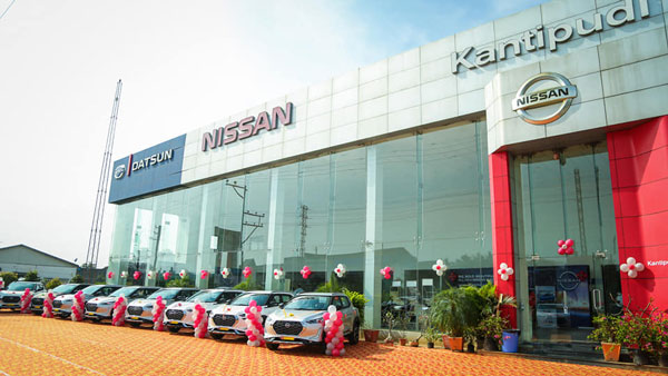 Nissan Magnite 36 Units Delivered: निसान के इस डीलरशिप ने एक दिन में 36 मैग्नाईट की डिलीवरी की, देखें तस्वीरें