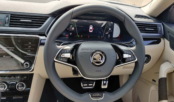 2021 Skoda Superb Reaches Dealership: नई स्कोडा सुपर्ब पहुंची डीलरशिप, जल्द होगी भारत में लॉन्च