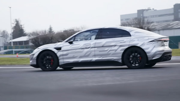 Sony Electric Car Testing: सोनी इलेक्ट्रिक कार की टेस्टिंग हुई शुरू, जानें कितनी हो सकती है रेंज व स्पीड