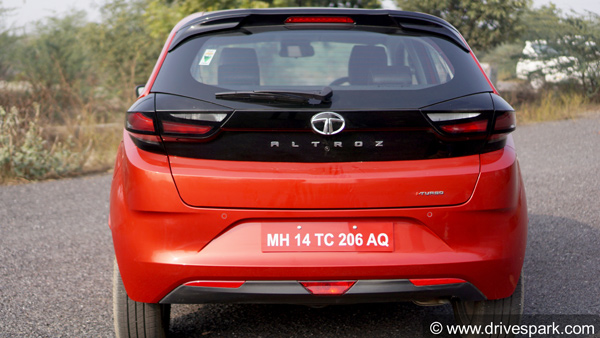 Tata Altroz iTurbo Variant Wise Features: टाटा अल्ट्रोज आईटर्बो के किस वैरिएंट में कौन से फीचर्स, जानें