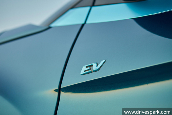 Tata New Electric Cars: टाटा लॉन्च करेगी कई नई इलेक्ट्रिक कारें, जानें क्या है कंपनी की योजना