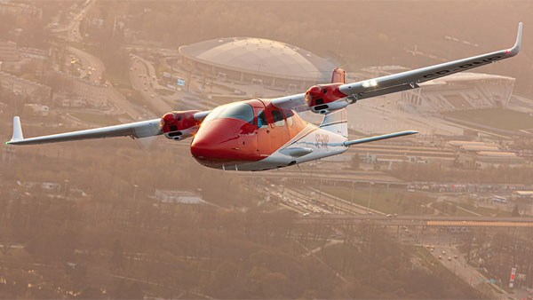 India’s First Air Taxi Starts: भारत की पहली एयर टैक्सी सर्विस हुई शुरू, इन दो शहरों के बीच मिलेगी सेवा