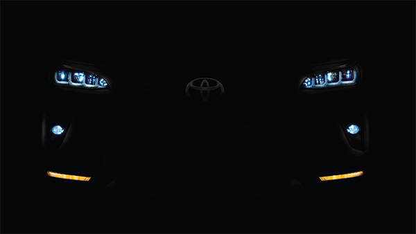 New Toyota Fortuner Facelift Teaser: टोयोटा फॉर्च्यूनर फेसलिफ्ट व लेजेंडर वैरिएंट का नया टीजर जारी, अगले हफ्ते होगी लॉन्च