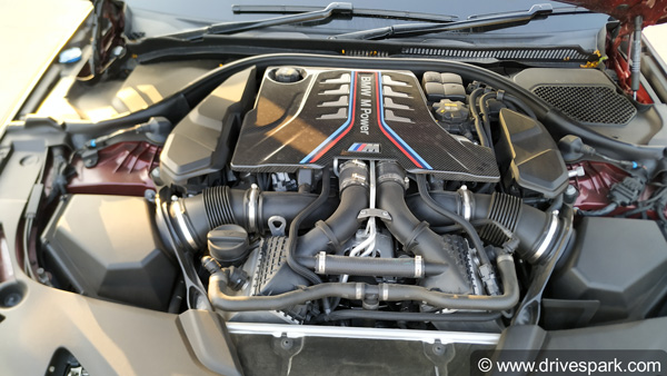 BMW M5 Removed From Website: बीएमडब्ल्यू एम5 कंपनी की वेबसाइट से हटी, जानें क्या है कारण