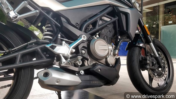 CFMoto 300NK BS6 Unveiled: सीएफमोटो 300एनके बीएस6 जल्द होगी लाॅन्च, जानें क्या हैं फीचर्स