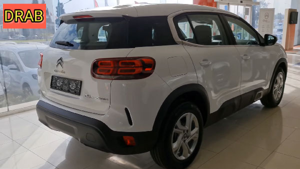 Citroen C5 Aircross At Dealership: सिट्रोन सी5 एयरक्रॉस डीलरशिप पर आई नजर, जल्द होने वाली है लॉन्च