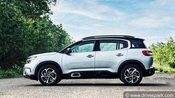 Citroen C5 Aircross Review In Hindi: सिट्रोन सी5 एयरक्रॉस सी5 रिव्यू: डिज़ाइन, फीचर्स, इंजन, परफॉर्मेंस, हैंडलिंग जानकारी