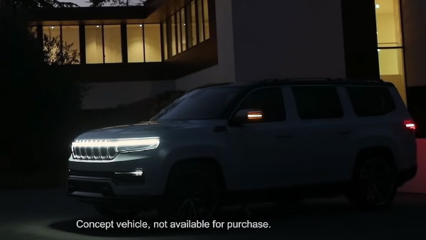 Jeep Wrangler EV SUV Teased: जीप रैंगलर आधारित इलेक्ट्रिक एसयूवी का टीजर हुआ जारी, देखें