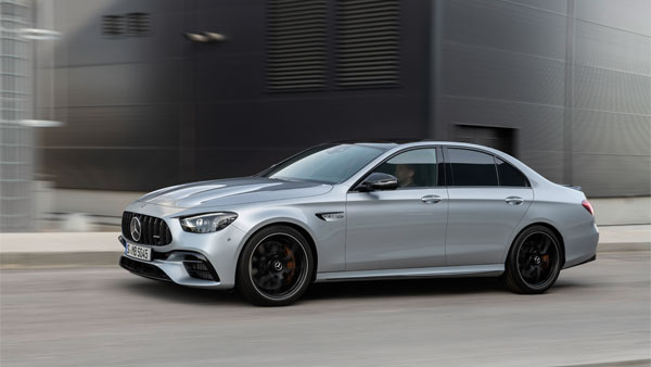 Mercedes Benz Recalls 12 Lakh Cars: मर्सिडीज-बेंज ने 12 लाख कारों को किया रिकाॅल, सॉफ्टवेयर में आई गड़बड़ी