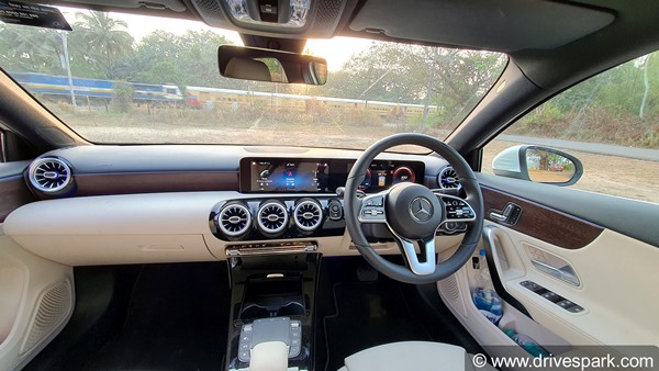 Mercedes A-Class Limousine Review In Hindi: मर्सिडीज बेंज ए-क्लास लिमोजिन रिव्यू: लुभावनी स्टाइल व डिजाईन!