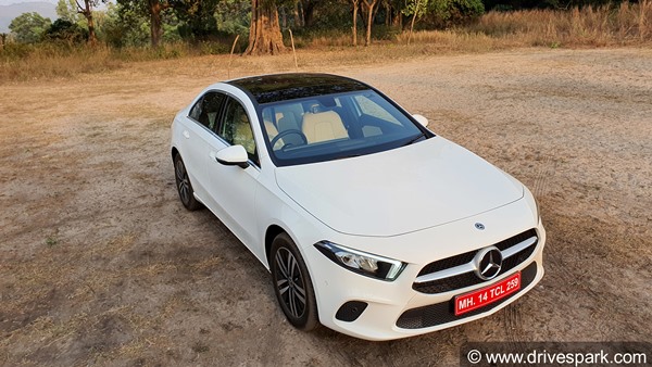 Mercedes A-Class Limousine Review In Hindi: मर्सिडीज बेंज ए-क्लास लिमोजिन रिव्यू: लुभावनी स्टाइल व डिजाईन!