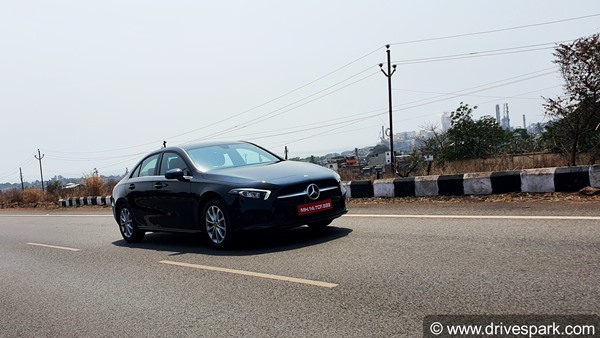 Mercedes A-Class Limousine Review In Hindi: मर्सिडीज बेंज ए-क्लास लिमोजिन रिव्यू: लुभावनी स्टाइल व डिजाईन!