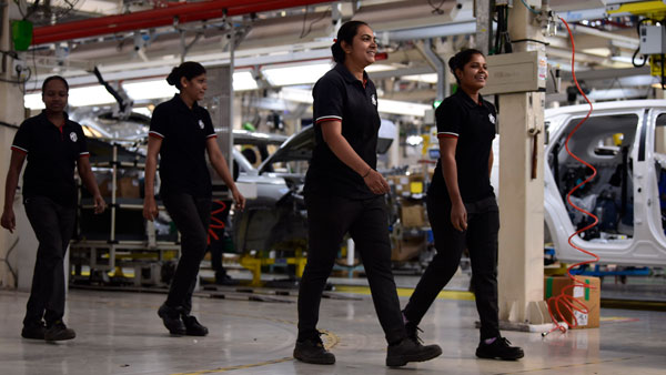 MG Hector Production Milestone: एमजी मोटर ने 50,000वीं हेक्टर का किया उत्पादन, जानें क्या है खास