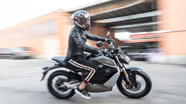 Super Soco Electric 2-Wheelers Launched: सुपर सोको ने लाॅन्च की इलेक्ट्रिक बाइक व स्कूटर की नई रेंज