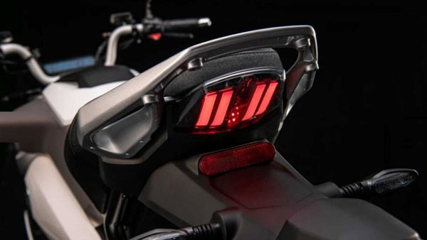 Super Soco Electric 2-Wheelers Launched: सुपर सोको ने लाॅन्च की इलेक्ट्रिक बाइक व स्कूटर की नई रेंज