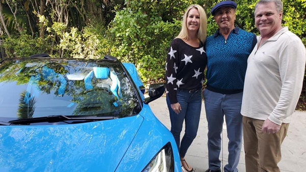 Sylvester Stallone New Car: सिल्वेस्टर स्टेलॉन ने खरीदी यह शानदार स्पोर्ट्स कार, दिखने में लग रही आकर्षक