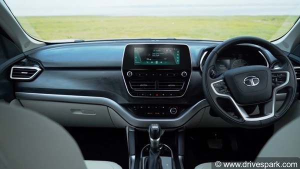 2021 Tata Safari Launched: नई टाटा सफारी भारत में 14.69 लाख रुपये की कीमत पर हुई लॉन्च, जानें फीचर्स, इंजन