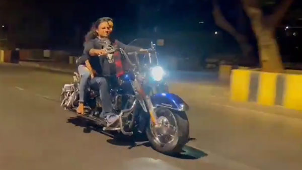 Vivek Oberio Shows Challan Receipt: विवेक ओबेरॉय ने कहा, “पावती कट गई है”, दिखाया बाइक का चालान Vivek Oberio Shows Challan Receipt: विवेक ओबेरॉय ने कहा, “पावती कट गई है”, दिखाया बाइक का चालान