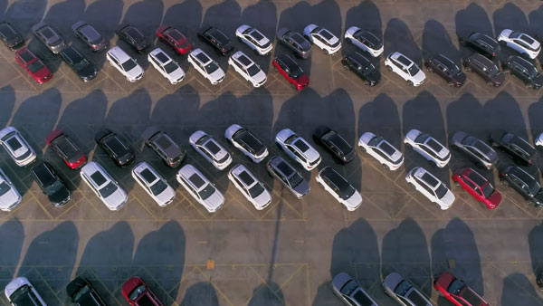 Top 5 Affordable Cars With Sunroof: ये हैं 5 सबसे किफायती कार जिनमें मिलता है सनरूफ का फीचर, जानें