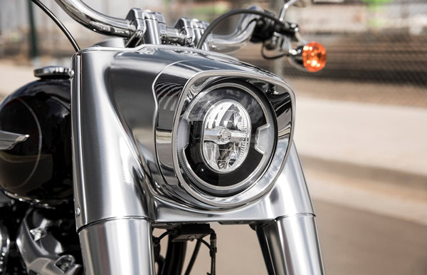 Harley Davidson Discount: हार्ले-डेविडसन की बाइक पर मिल रहा है भारी डिस्काउंट, जानें