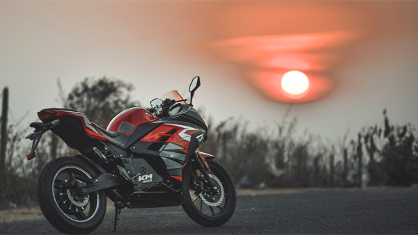 Kabira Electric Bikes Booking Milestone: कबीरा की इलेक्ट्रिक बाइक्स की 5,000 यूनिट्स हुईं बुक, पहला बैच खत्म